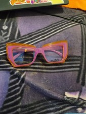 OVERSIZED Exaggerated Vintage Retro Cat Eye Style SUN GLASSES Large Violet Frame