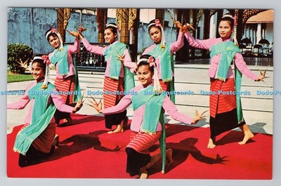 R789659 The Northern Dance of Thailand Golden Peninsula Tatien Bangkok Thailand