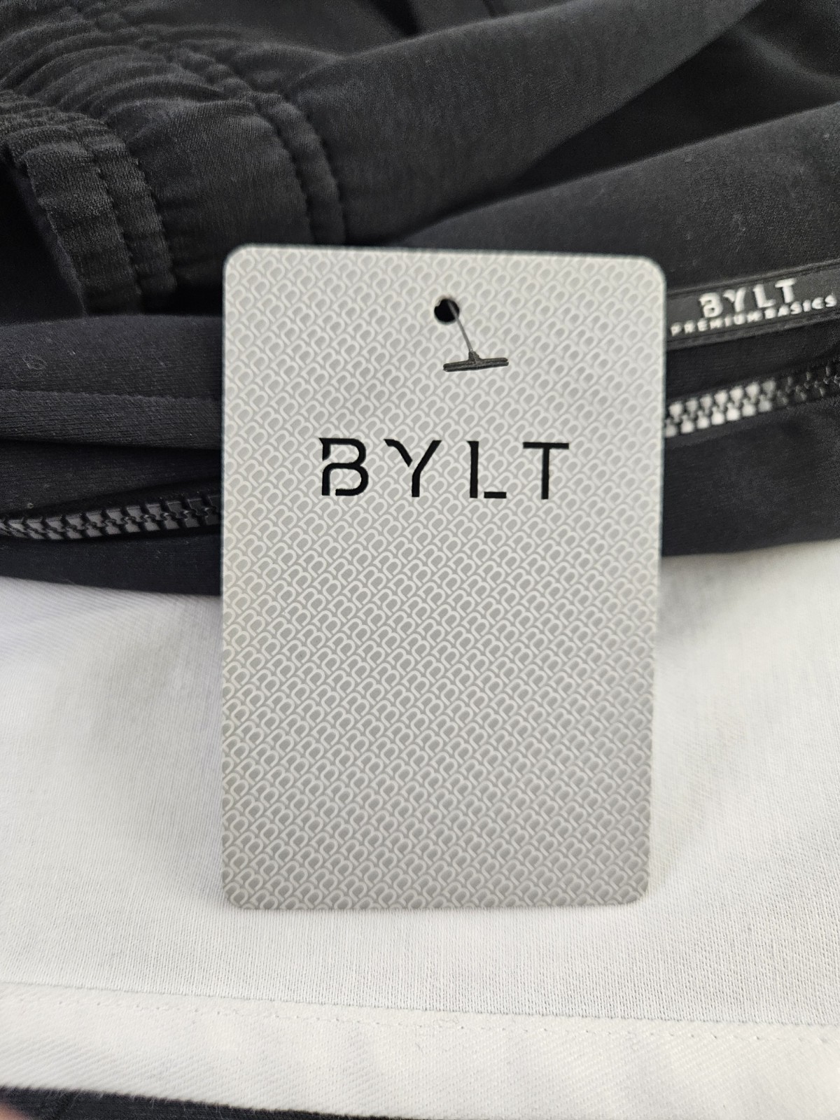 Bylt RoamKnit Joggers Activewear Black Sweatpants Size Large NWT