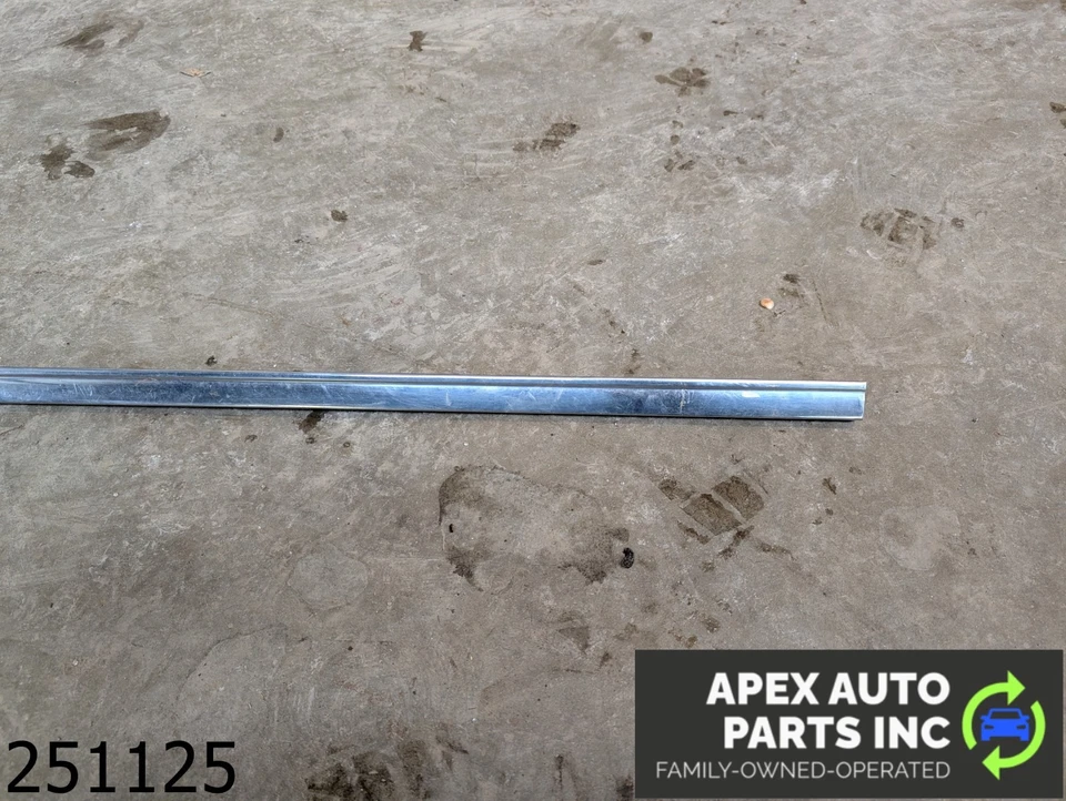 *NO SHIPPING* OEM 1979 Chevrolet El Camino 3.9L Left LH BED RAIL Trim Molding Foto 2 de 4