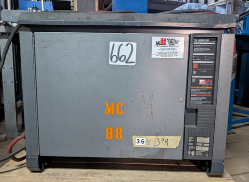 GNB FER100 18-1050 T1 Battery Charger 3 Ph, 208 ACV, 36 DCV, 184 DCAmp, 60 Hz - Afbeelding 1 van 12