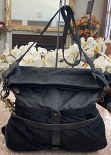 Borsa Kipling Fergie HB3493 nera nylon grande hobo pieghevole foderata mimetica usata in ottime condizioni