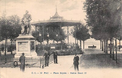 Old postcard - Pau Place Royale statue Henry IV (124357)