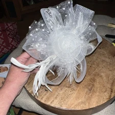 Large White Lace Flower Floral Hair Clip Clip-on Wedding/ Fascinator