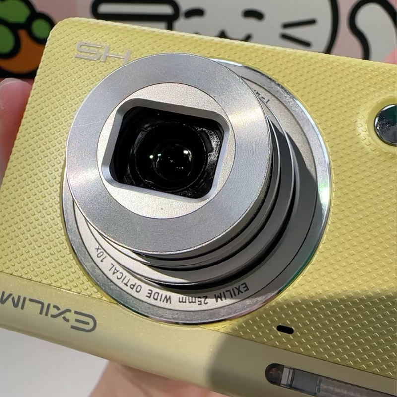 Casio HIGH SPEED EXILIM ZR70 EX-ZR70 digital camera W. 10x zoom