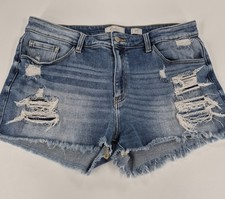 Kancan Signature Jean Frayed Holely Kurvy Mid Rise Distressed Shorts Women's 32