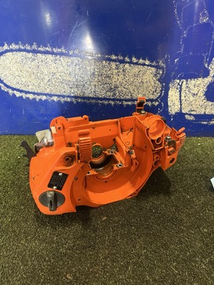 Husqvarna 135 Xtorq Profi Benzin Kettensäge Motor Auffangwanne Fahrwerk