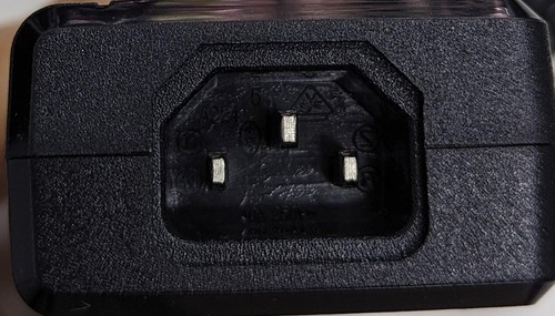 NUOVISSIMO ADATTATORE CA YU1205 DC 12V 5A CON CONNETTORE DI ALIMENTAZIONE DC MASCHIO E FEMMINA - Foto 4 di 5