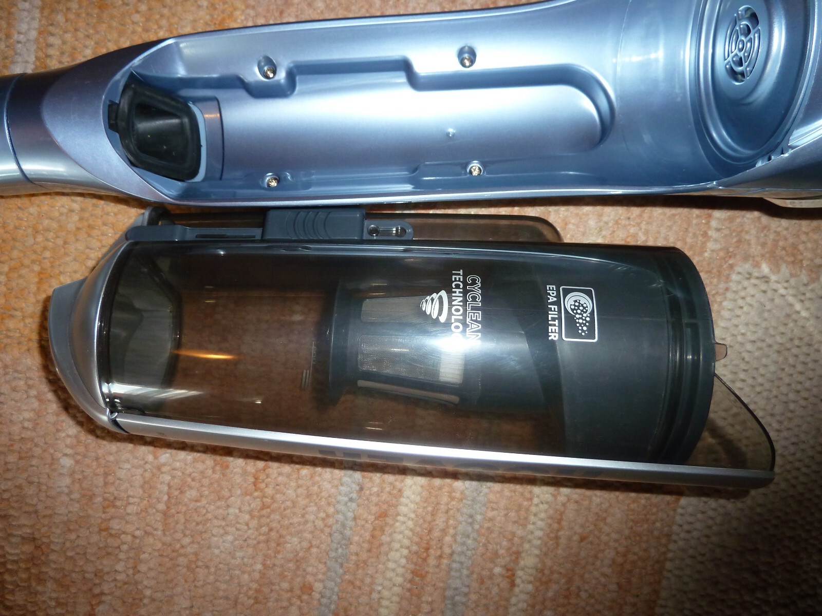 Hoover ATV 324 LD 011 Akku-Stielsauger - Diamond blue (39400269 