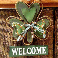 St. Patrick Shamrock Irish Welcome Door Hanger, Green Country Heart Ireland, NEW