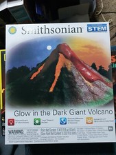 Smithsonian Giant Volcano Science Kit "Glow in the Dark" Earth Kids Brand New