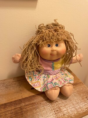 Crimp and Curl Cabbage Patch Kid Doll W/Original Adoption Papers