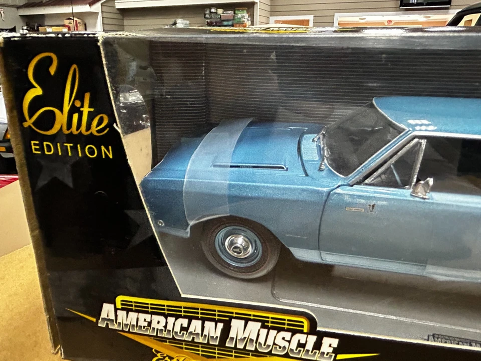 Plymouth Road Runner 1968 edición limitada Ertl Collectibles escala 1 de 2500 1:18 Foto 3 de 4