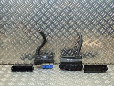 NISSAN X TRAIL 2013-19 FUSE RELAYS & BRACKET MOUNT 252307995A GENUINE 243824BE0A