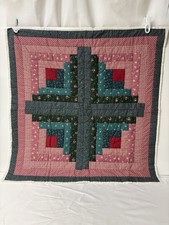 Handstitched Quilt Wall Hanging or Table Topper Log Cabin Quilt Block Design
