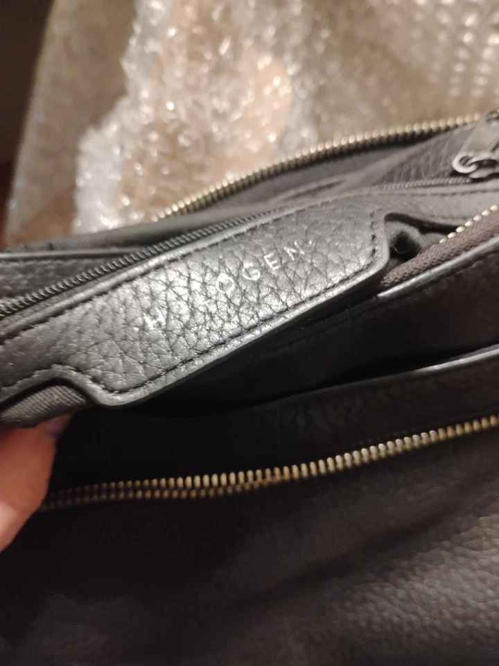 HALOGEN Negro Guijarro Cuero Bandolera Bolso de Mano Suave Delgado 10x10” Nordstrom  Foto 4 de 4