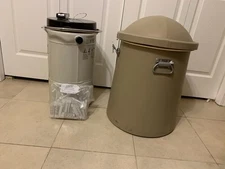 MVE Cryo-Shipper Mini Liquid Nitrogen Tank With Shipping Mushroom