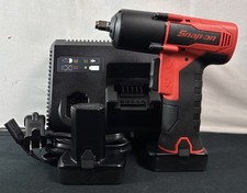 Snap-on Tools 38 Dr. 14.4v Cordless Impact W 2 Batteries Charger Ct861m
