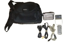 Canon ELURA 100 Digital Video Camcorder 20X Op Zoom 800X Dig Zoom Parts Untested