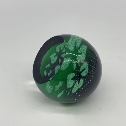 Caithness Scotland Shamrock Art Glass Paperweight #y3795 Signed - Picture 3 of 21