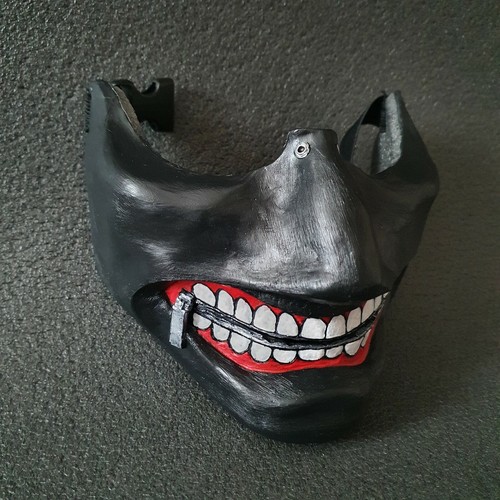 Half Mask Tokyo Ghoul Anime Mad Smile Kaneki Ken Helloween Props Cosplay Gift - Picture 6 of 9