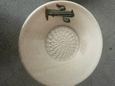 CONTEMPORARY POTTERY USA Garlic Grater Zester Olive Oil Dipping Plate Dish 7”