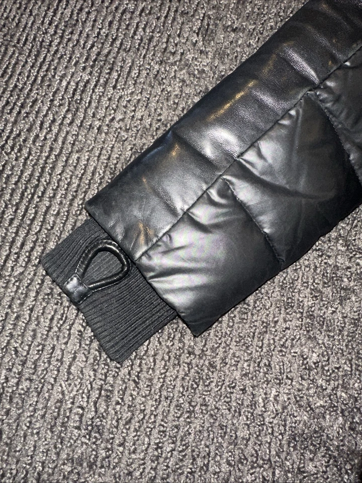 Parka Rudsak auténtica de plumón real para mujer en negro con piel de color natural Foto 4 de 4