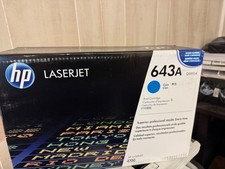 GENUINE HP Q5951A 643A CYAN TONER  -New BOX