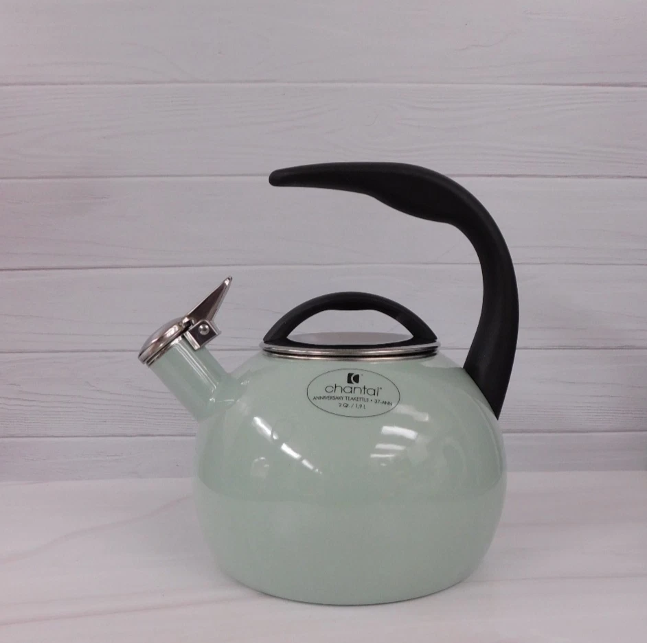 Chantal Anniversary 2 Quart Enamel on Steel Teakettle, Sage Green *NEW*