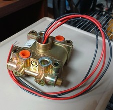 Parker V935LB2075 4-Way Solenoid Valve