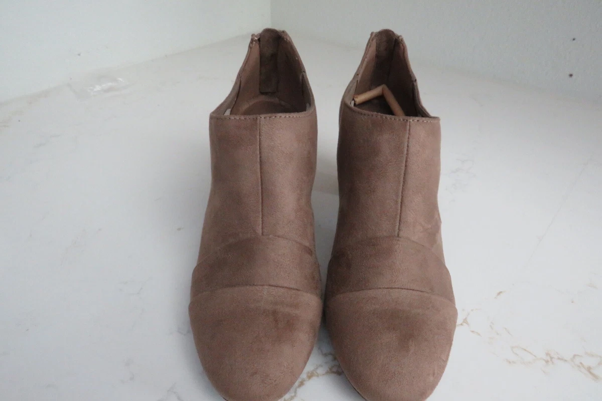 Aerosoles top sixth avenue