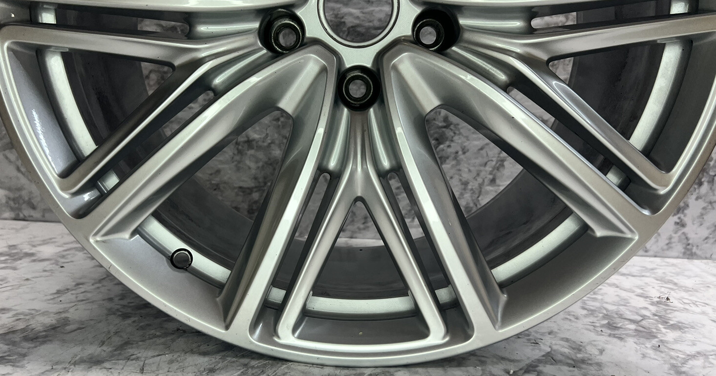 2020-2022 Bentley Flying Spur 21X10.5 21" OEM Wheel Rim 3SE601025L HN-96684