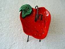 Vintage Ceramic Strawberry Shaped Wire Legged Ashtray " BEAUTIFUL COLLECTIBLE "