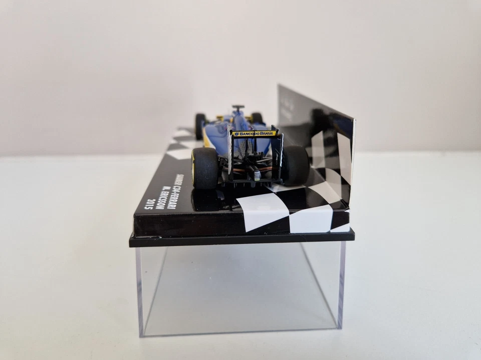 Minichamps 1/43 Sauber Ferrari C34 M. Ericsson - 2015 - 417150009 - Immagine 4 di 4