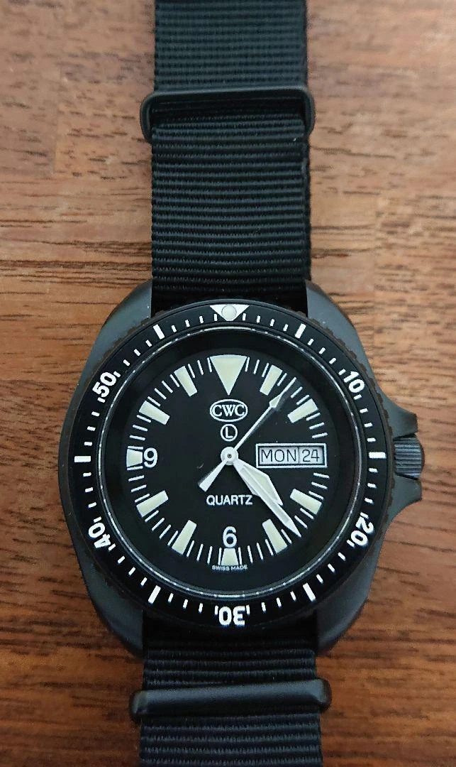 Cwc sbs shop divers watch