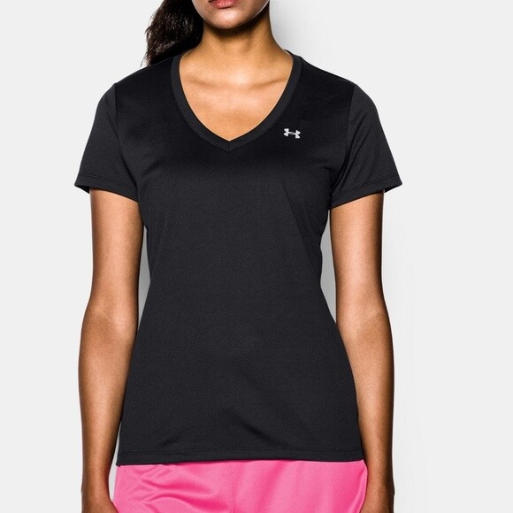 NWT WOMENS UNDER ARMOUR S/S UA Tech™ VNeck T TEE SHIRT HEAT GEAR BLACK