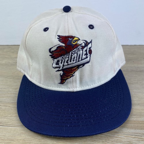 Vintage Iowa State Cyclones NCAA Size 6 