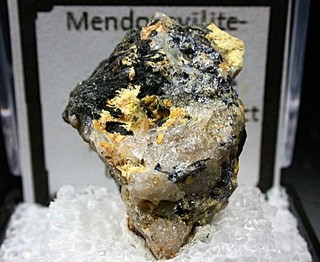 MINERALS : RARE YELLOWISH MENDOZAVILITE NaFe FROM THE RUSTLER MINE IN UTAH