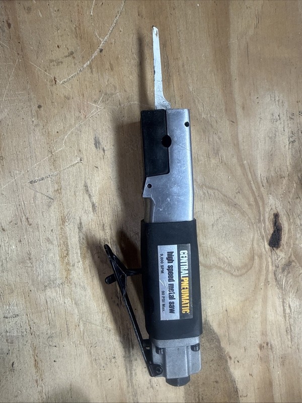 Central Pneumatic high speed metal saw 62541 