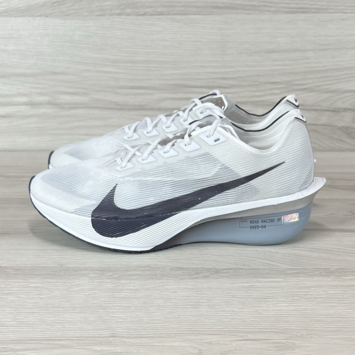 Men's 11 - Nike Zoomx Vaporfly Next%4 White Gridiron Obsidian Mist