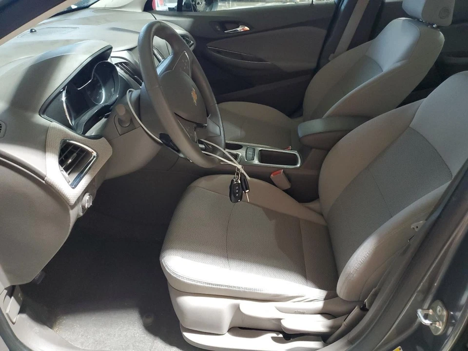 Used Front Right Lower Lower Control Arm Front fits: 2018 Chevrolet Cruze VIN B - Image 3 of 4