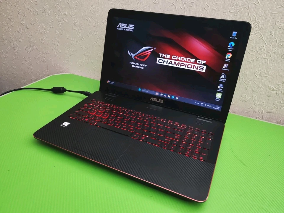 ASUS ROG Core i7 Gaming Laptop 16GB RAM 500 GB SSD - Image 4 of 4