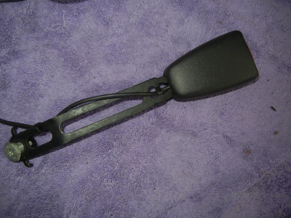 Receptor cinturón de seguridad delantero izquierdo/derecho SAAB 9-5 2006 2002-2009 S1 Foto 2 de 4