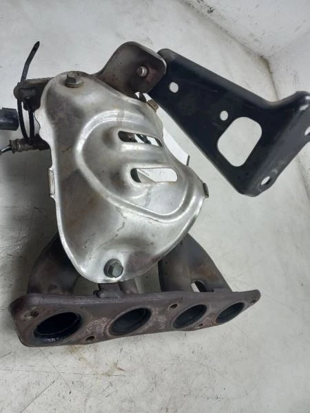 03-08 TOYOTA COROLLA 1.8L COLECTOR ESCAPE 1ZZFE A245E Foto 4 de 4