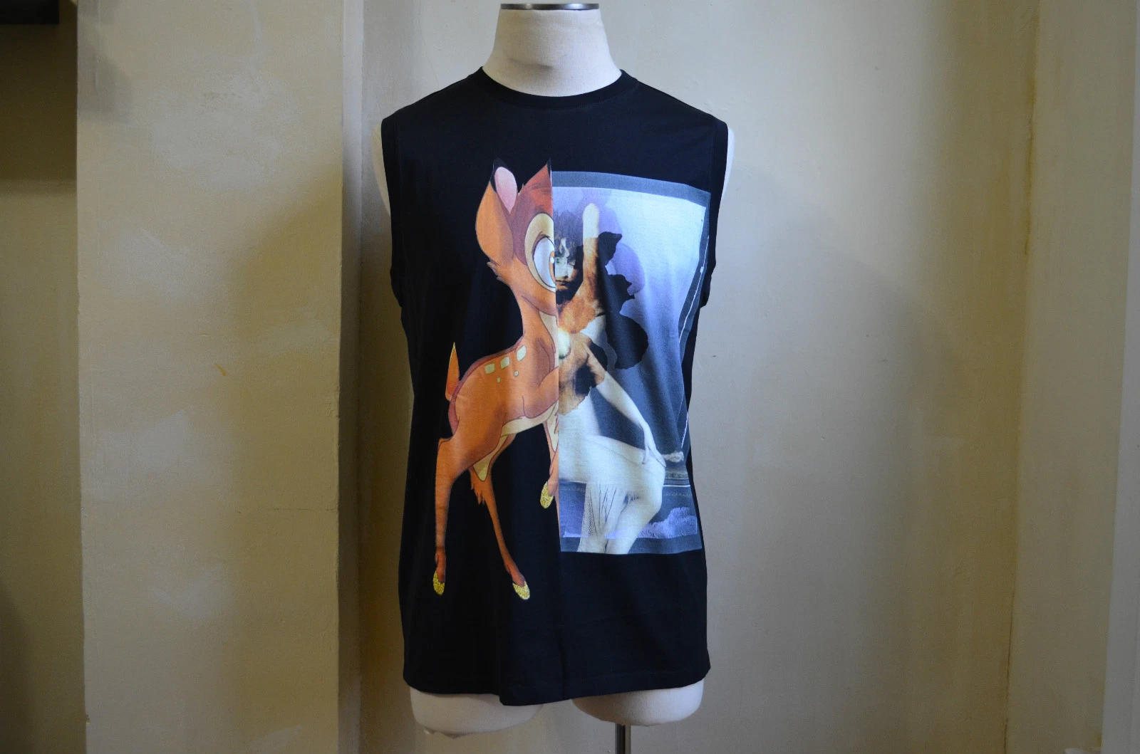 Givenchy — GIVENCHY RUNWAY BLACK BABY DEER BAMBI & WOMEN PRINT T SHIRT TANK S M SOLD OUT