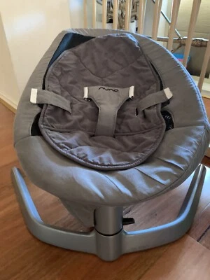 graco swinging bassinet