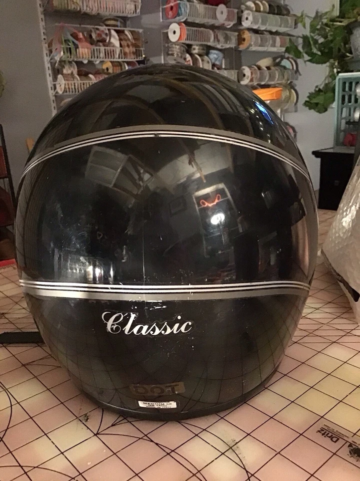 Casco de motocicleta clásico DOT Foto 2 de 4