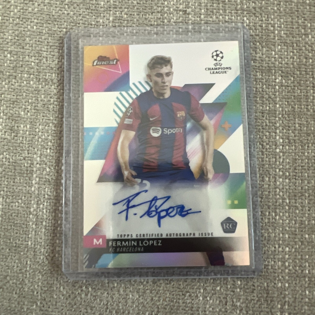 2023/24 TOPPS FINEST UEFA A-FL FERMIN LOPEZ AUTO RC FC BARCELONA 