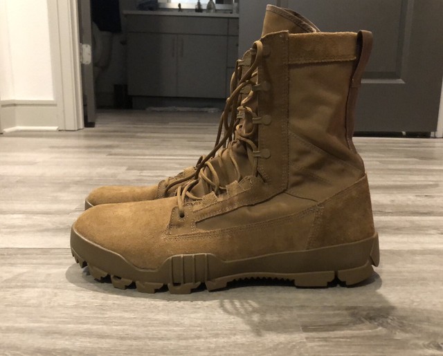 nike coyote boots