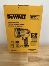 DEWALT DCL043 20V LED Spot Light